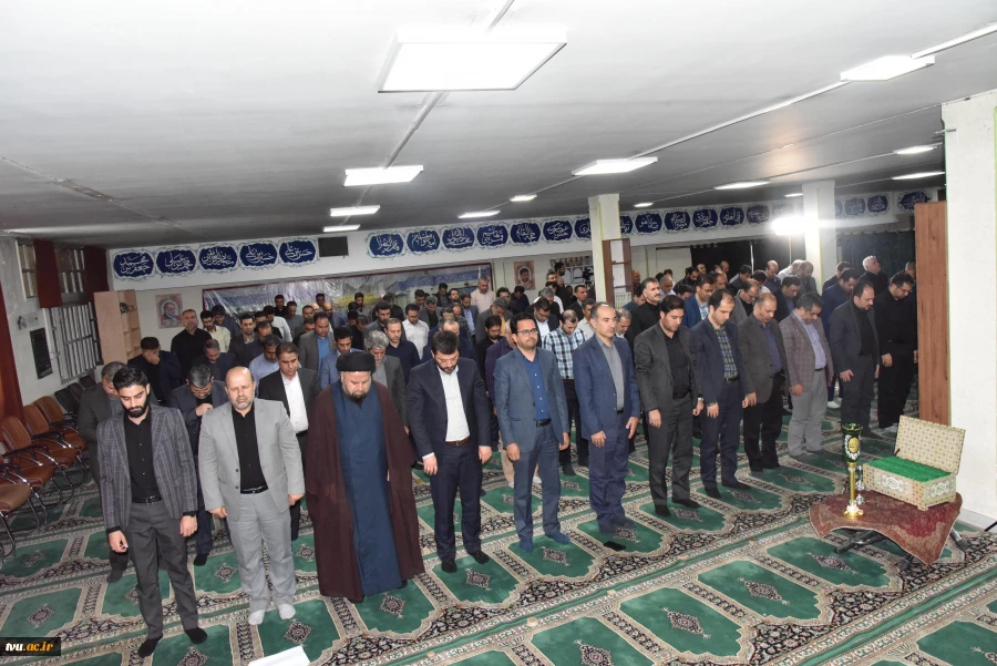 برگزاری آیین عزاداری شهادت آیت‌الله سید ابراهیم رئیسی و هیئت همراه در سازمان مرکزی دانشگاه فنی و حرفه‌ای 19