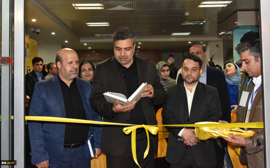 رئیس دانشگاه فنی و حرفه‌ای در آیین اختتامیه نخستین جشنواره ملی فرهنگی و هنری مستوره:
این جشنواره می‌تواند با یک حرکت نرم موجب شود که بیش از پیش فرهنگ عفاف و حجاب در کشور نهادینه شود 5