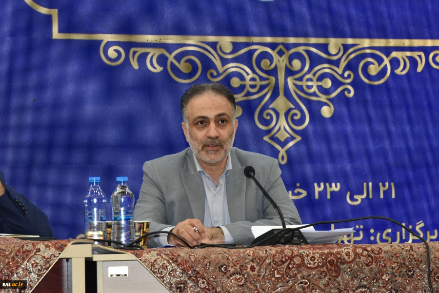 با حضور مدیرکل‌های حوزه ریاست برگزار شد:

تشریح سیاست‌ها و برنامه‌های حوزه ریاست در اولین پنل تخصصی اجلاس سراسری رؤسای دانشکده‌ها و آموزشکده‌های دانشگاه فنی و حرفه‌ای 7