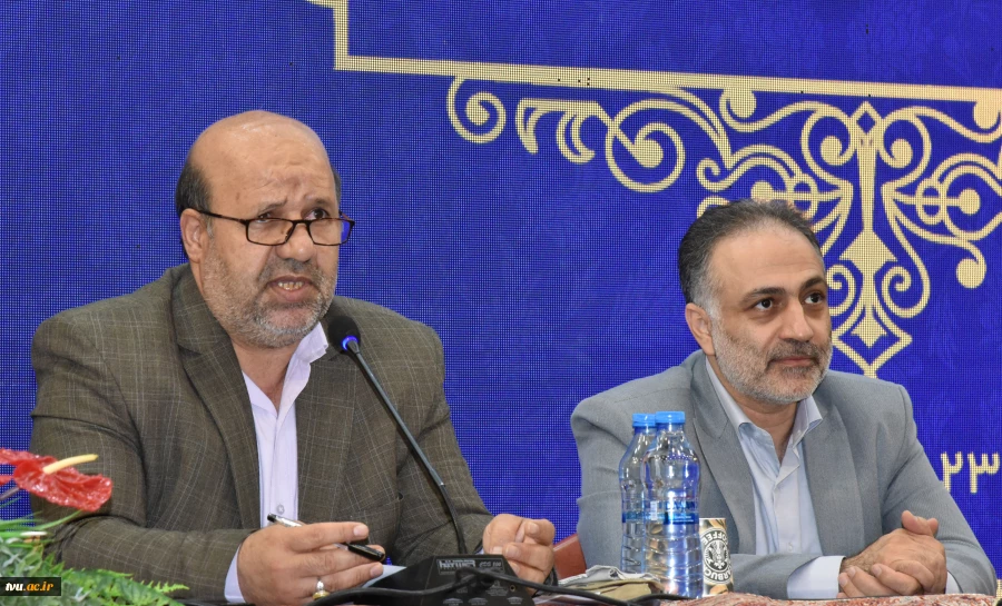 با حضور معاون فرهنگی و دانشجویی و مدیران‌کل این حوزه برگزار شد:

تشریح سیاست‌ها و برنامه‌های معاونت فرهنگی و دانشجویی در دومین پنل تخصصی اجلاس سراسری رؤسای دانشکده‌ها و آموزشکده‌های دانشگاه فنی و حرفه‌ای 10