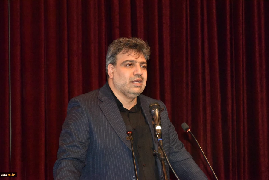 همزمان با روز ملی کارآفرینی و آموزش‌های فنی و حرفه‌ای برگزار شد:
کنسرسیوم تخصصی مهارت‌آموزی و اشتغال دانشجویان و دانش آموختگان دانشگاه ملی مهارت واحد استان تهران 16