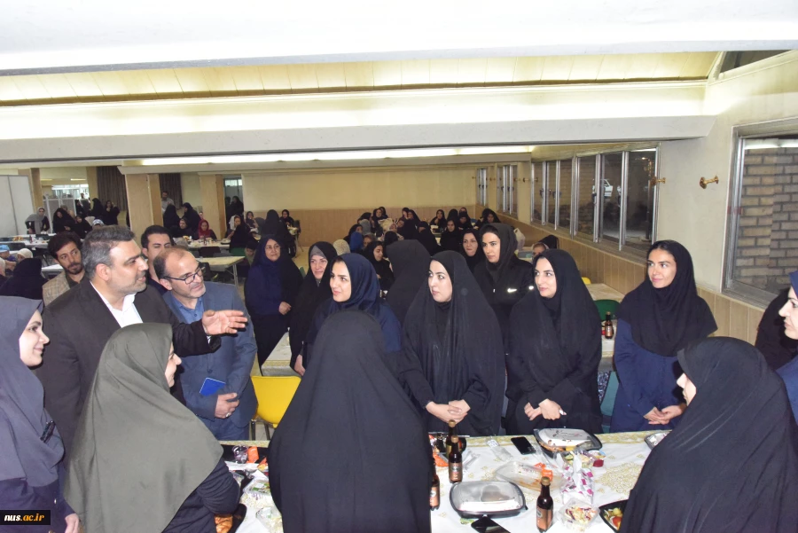 بازدید سرزده رئیس دانشگاه ملی مهارت از مسابقات ورزشی کارکنان دانشگاه در دانشکده ملی مهارت شریعتی 23