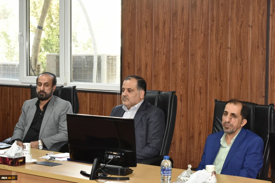دکتر غلامرضا زمانی، طی حکمی سرپرست معاونت اداری، مالی و مدیریت منابع دانشگاه  را منصوب کرد:

آقای مجید قادری رهقی به عنوان سرپرست معاونت اداری، مالی و مدیریت منابع دانشگاه منصوب شد 6