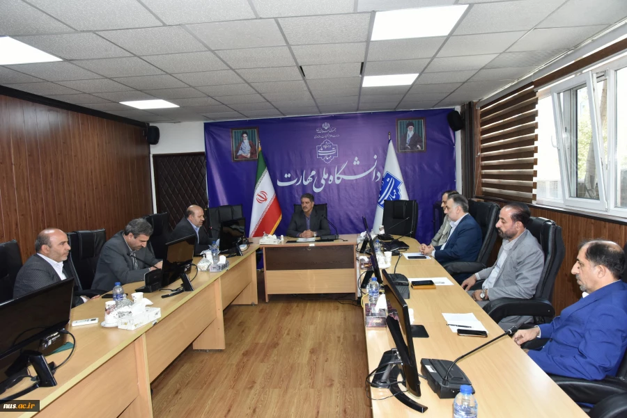 با حضور دکتر زمانی، سرپرست دانشگاه ملی مهارت؛

آیین تکریم و معارفه مدیرکل حوزه ریاست، روابط عمومی و هماهنگی امور استان‌ها صورت گرفت 12