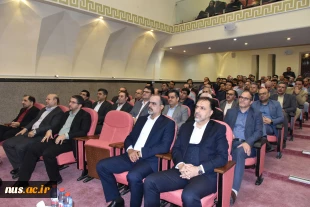 اولین نشست صمیمی سرپرست دانشگاه ملی مهارت با کارکنان سازمان مرکزی 16
