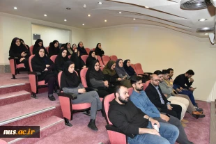 اولین نشست صمیمی سرپرست دانشگاه ملی مهارت با کارکنان سازمان مرکزی 18