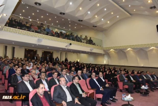 اولین نشست صمیمی سرپرست دانشگاه ملی مهارت با کارکنان سازمان مرکزی 33