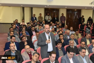 اولین نشست صمیمی سرپرست دانشگاه ملی مهارت با کارکنان سازمان مرکزی 35