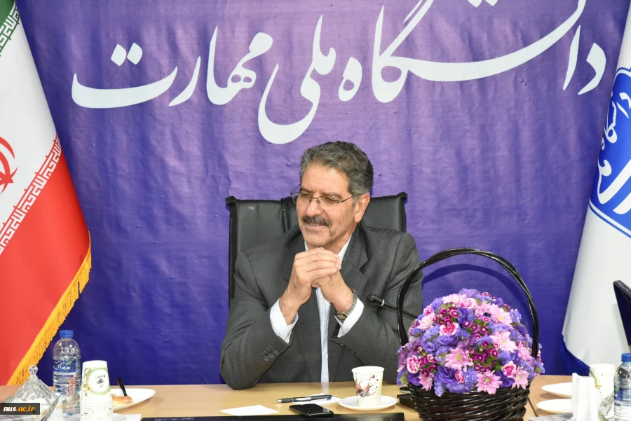 نشست سرپرست دانشگاه ملی مهارت کشور با نمایندگان ایثارگران دانشگاه 16