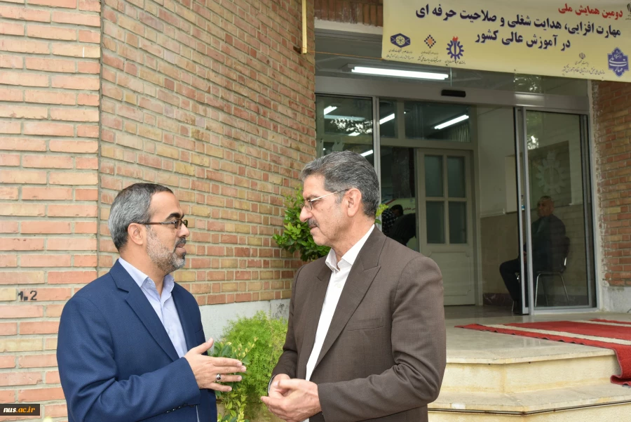 سرپرست دانشگاه ملی مهارت در دومین همایش ملی مهارت‌افزایی، هدایت شغلی و صلاحیت حرفه‌ای در آموزش عالی کشور:

پیوستار سه حوزه مهارت‌افزایی، صلاحیت حرفه‌ای و هدایت شغلی توسعه‌بخش است و این مهم، در دستور کار دانشگاه ملی مهارت قرار دارد 20