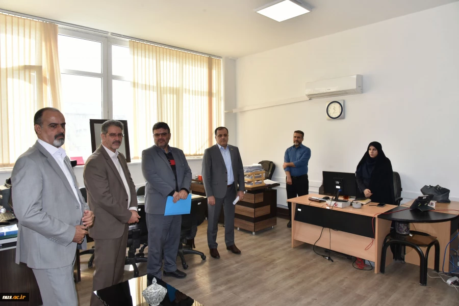 بازدید سرپرست دانشگاه ملی مهارت از معاونت اداری، مالی و مدیریت منابع دانشگاه 22