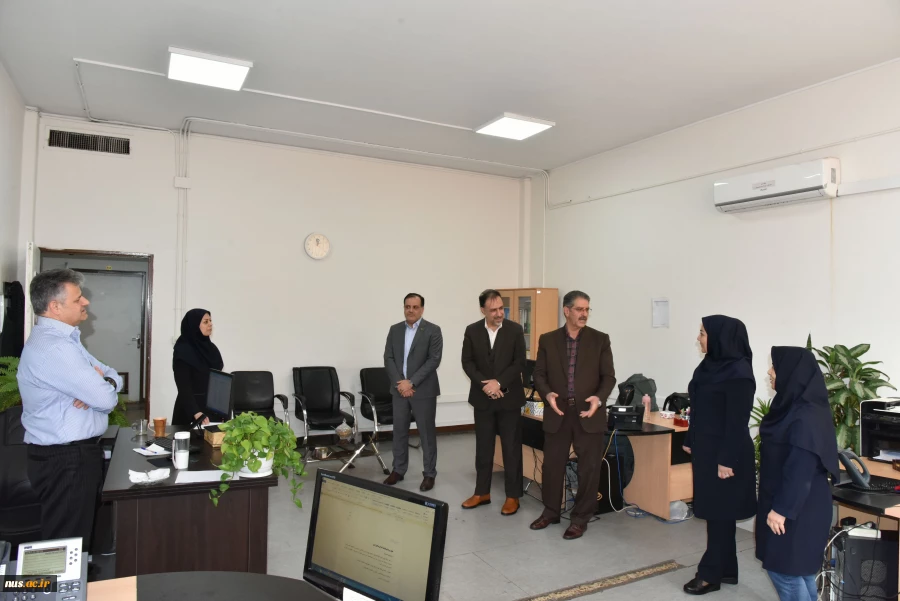 بازدید سرپرست دانشگاه ملی مهارت از حوزه معاونت آموزشی دانشگاه 4