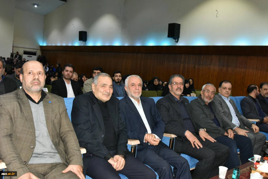 دانشگاه ملی مهارت به مناسبت سیزدهمین سالگرد شهادت دانشمند برجسته، شهید حسن طهرانی مقدم برگزار کرد:
آیین گرامی‌داشت ۲۲۲ شهید دانشجوی دانشگاه ملی مهارت و رونمایی از پوستر دومین کنگـره مـلی پدر موشـکی  کشـور 26
