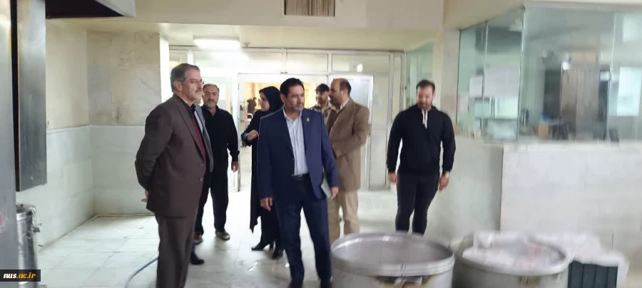 در آستانه شانزدهم آذرماه، روز دانشجو صورت گرفت؛

بازدید سرزده سرپرست دانشگاه ملی مهارت از دانشکده دختران دکتر شریعتی 3