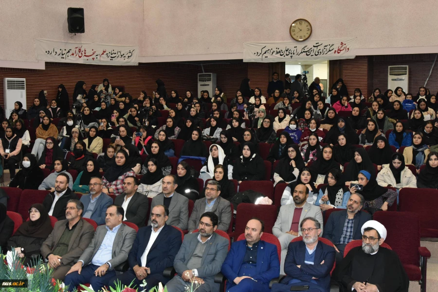 سخنگوی دولت در دانشکده دختران دکتر شریعتی تهران به مناسبت روز دانشجو:

دانشجوی آگاه، مطالبه‌گر و پرنشاط به دانشگاه معنا می‌دهد 4