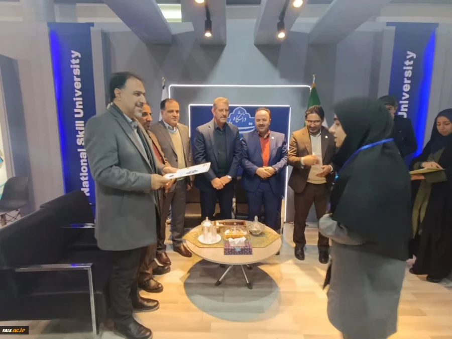 با حضور سرپرست دانشگاه ملی مهارت صورت گرفت:
تقدیر از پژوهشگران فناور و نوآوران دانشگاه ملی مهارت 6