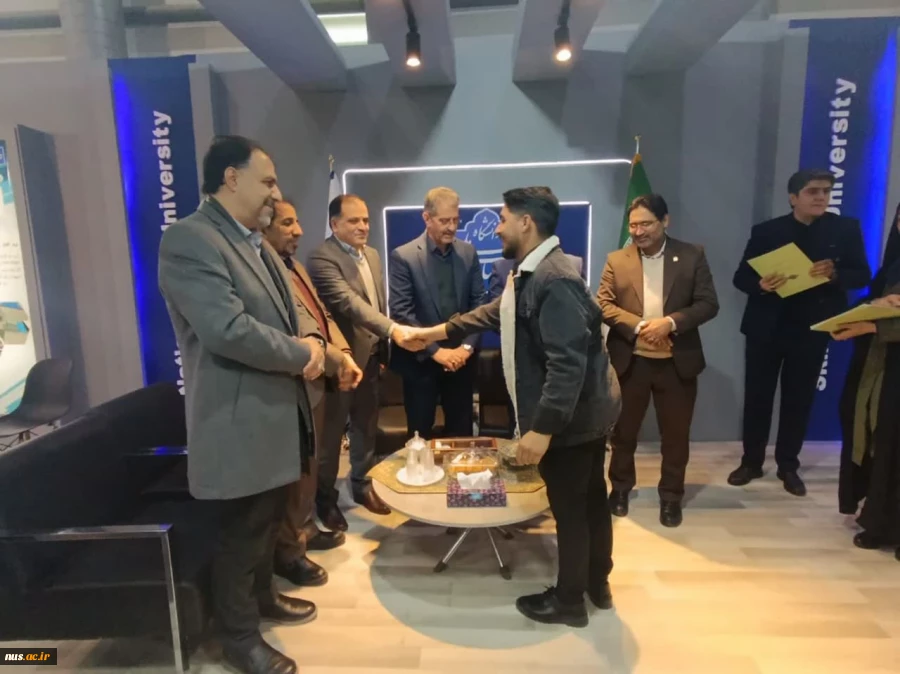 با حضور سرپرست دانشگاه ملی مهارت صورت گرفت:
تقدیر از پژوهشگران فناور و نوآوران دانشگاه ملی مهارت 14