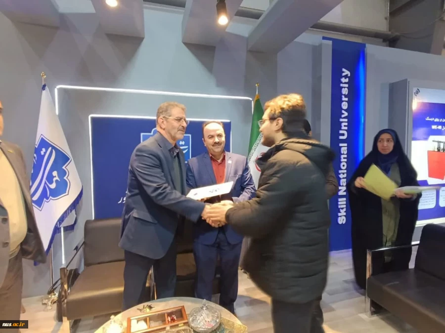 با حضور سرپرست دانشگاه ملی مهارت صورت گرفت:
تقدیر از پژوهشگران فناور و نوآوران دانشگاه ملی مهارت 25