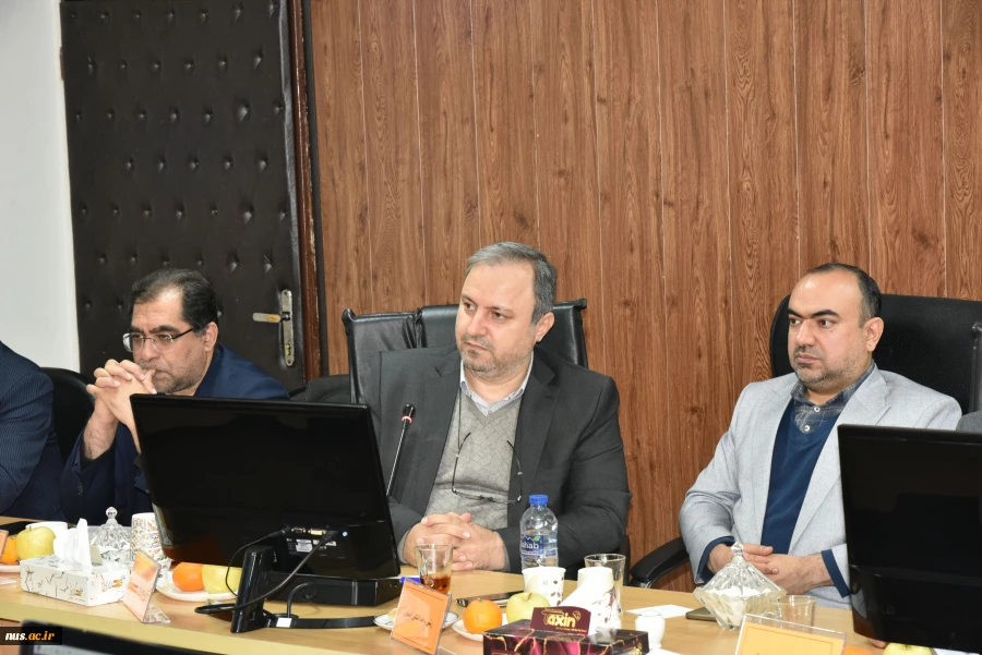 اولین نشست شورای دانشگاه ملی‌ مهارت با حضور دکتر زمانی، ریاست دانشگاه برگزار شد 14