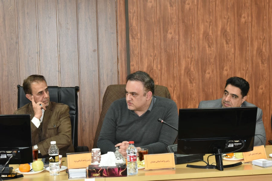 اولین نشست شورای دانشگاه ملی‌ مهارت با حضور دکتر زمانی، ریاست دانشگاه برگزار شد 21