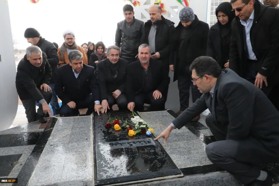 استاندار اردبیل در آیین افتتاح پروژه‌های عمرانی دانشگاه ملی مهارت، واحد استانی اردبیل:

تقویت دانشگاه ملی مهارت واحد استان اردبیل را با جدیت پیگیری خواهیم کرد 6