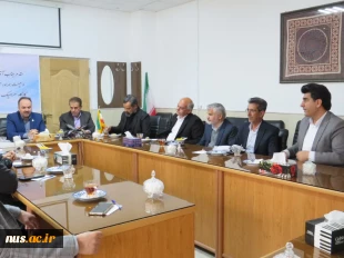 جلسه دکتر احمدی، سرپرست معاونت پژوهشی دانشگاه ملی مهارت با رؤسای مراکز و اعضای هیئت رئیسه دانشگاه واحد استانی یزد در آموزشکده دختران میبد 6
