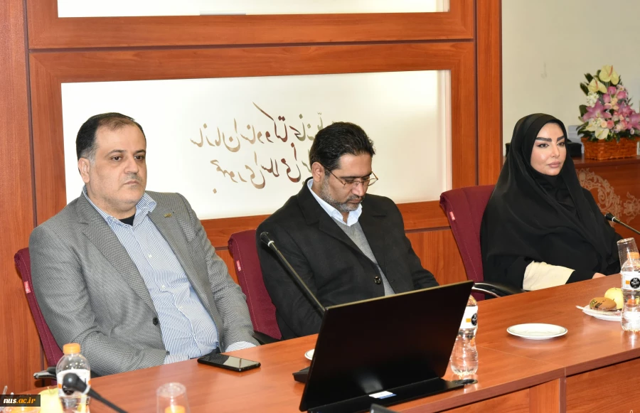 دانشگاه ملی مهارت منتشر کرد:

کتاب «همگرایی هوش مصنوعی و فناوری نانو؛ مفاهیم، کاربردها و تأثیر آن بر آینده مهارت‌های شغلی» 6