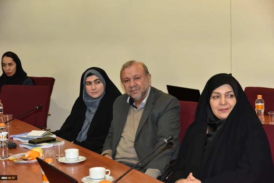 دانشگاه ملی مهارت منتشر کرد:

کتاب «همگرایی هوش مصنوعی و فناوری نانو؛ مفاهیم، کاربردها و تأثیر آن بر آینده مهارت‌های شغلی» 22