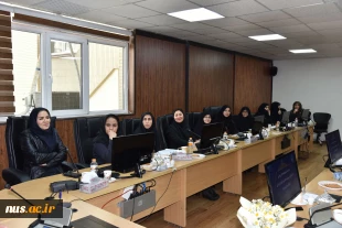 نشست صمیمانه دکتر زمانی
 با کارکنان غیرهیئت علمی سازمان مرکزی
 دانشگاه ملی مهارت 8