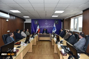 تقدیر نمایندگان اعضای هیئت علمی از رئیس دانشگاه ملی مهارت 8