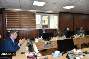 تقدیر نمایندگان اعضای هیئت علمی از رئیس دانشگاه ملی مهارت 10