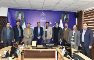 تقدیر نمایندگان اعضای هیئت علمی از رئیس دانشگاه ملی مهارت 16