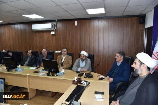 با حضور حجت‌الاسلام و المسلمین دکتر مصطفی رستمی، دکتر زمانی و اعضای هیئت رئیسه دانشگاه برگزار شد:

مراسم معارفه مسئول نهاد نمایندگی مقام معظم رهبری در دانشگاه ملی مهارت 11