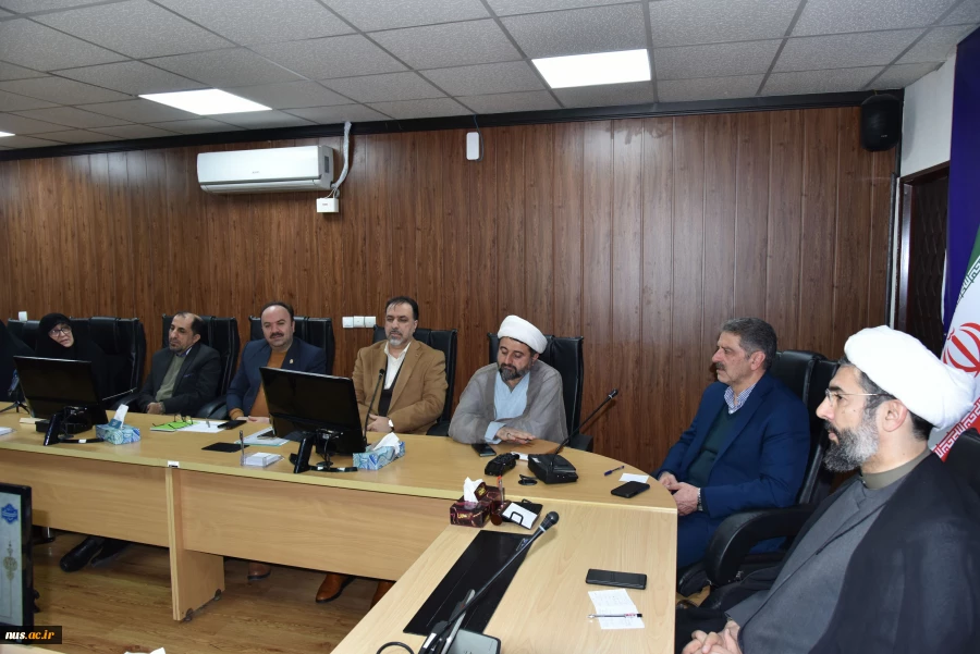 با حضور حجت‌الاسلام و المسلمین دکتر مصطفی رستمی، دکتر زمانی و اعضای هیئت رئیسه دانشگاه برگزار شد:

مراسم معارفه مسئول نهاد نمایندگی مقام معظم رهبری در دانشگاه ملی مهارت 11