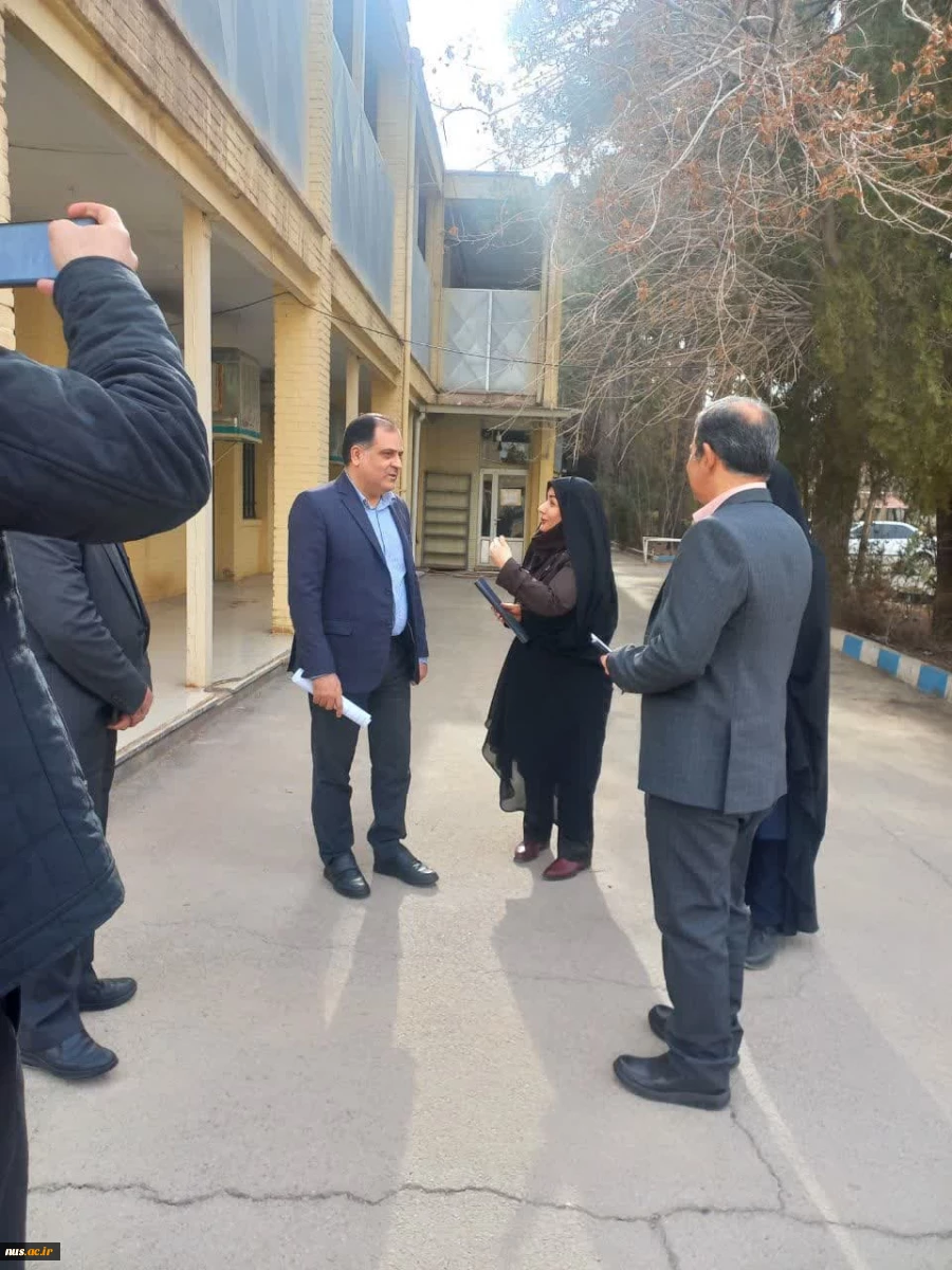 بازدید دکتر فخر موسوی، مدیرکل حوزه ریاست و روابط عمومی دانشگاه ملی مهارت از آموزشکده دختران کاشان، واحد استانی اصفهان 4