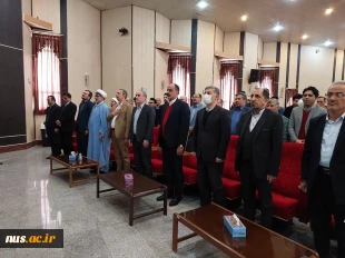 با حضور معاون اداری، مالی و مدیریت منابع و سرپرست مرکز نظارت، ارزیابی و تضمین کیفیت دانشگاه صورت گرفت؛

 معارفه سرپرست آموزشکده پسران امیرکبیر اراک ـ واحد استانی مرکزی و تکریم رئیس پیشین این دانشگاه 2