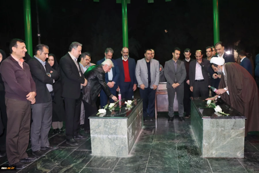 با حضور رئیس دانشگاه ملی مهارت برگزار شد:

نشست هم‌اندیشی اعضای هیئت علمی استان تهران در دانشکده انقلاب اسلامی 5