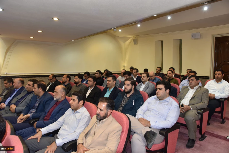 دیدار نوروزی ریاست دانشگاه ملی مهارت با کارکنان سازمان مرکزی و رؤسای واحد استانی تهران 8