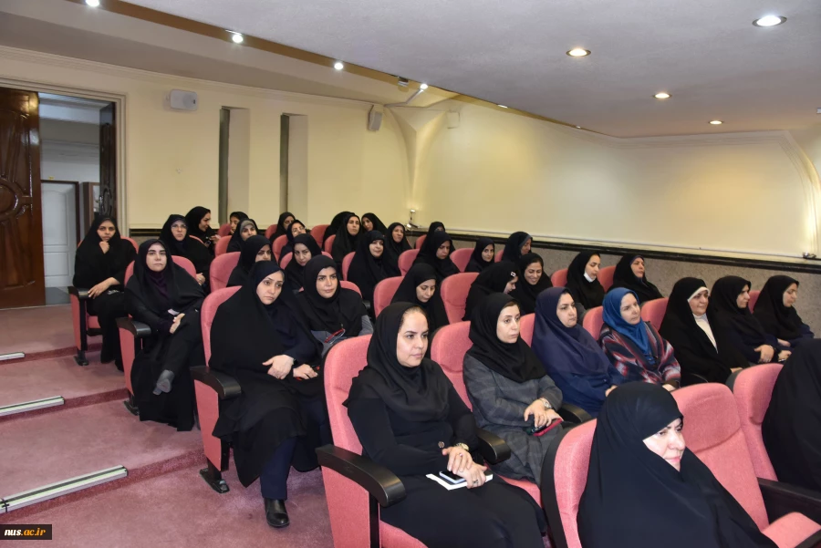 دیدار نوروزی ریاست دانشگاه ملی مهارت با کارکنان سازمان مرکزی و رؤسای واحد استانی تهران 10