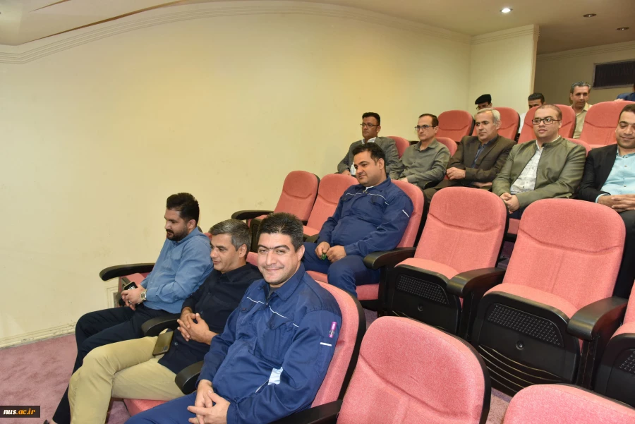دیدار نوروزی ریاست دانشگاه ملی مهارت با کارکنان سازمان مرکزی و رؤسای واحد استانی تهران 14