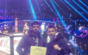 کسب مقام قهرمانی رشته کیک بوکسینگ در مسابقات جهانی MixFight ارمنستان توسط کیارش کیانی دانشجوی  دانشگاه ملی مهارت استان همدان  2