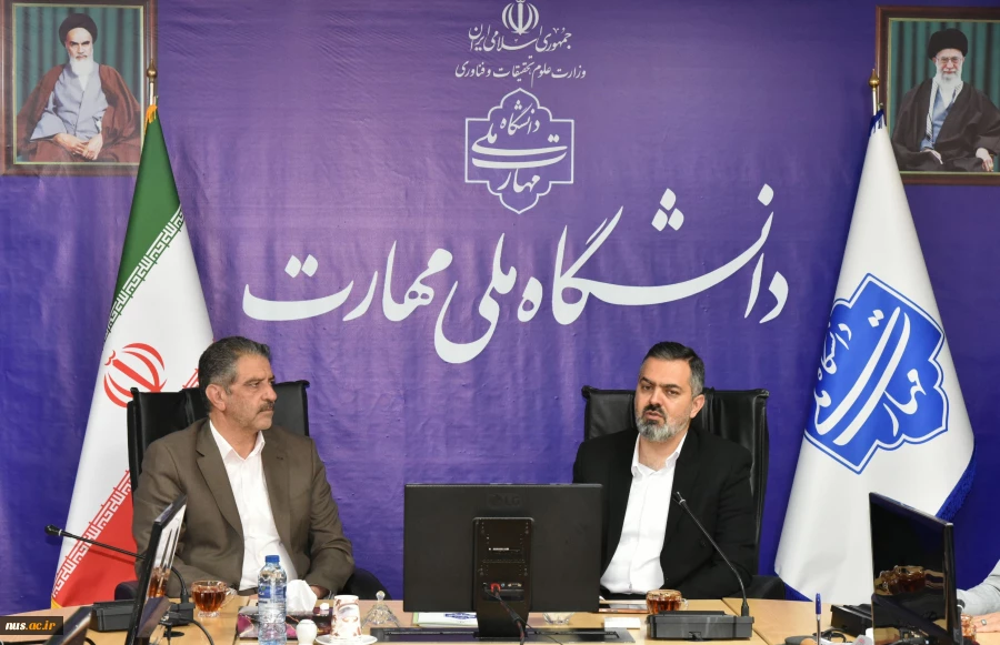 انعقاد قرارداد مشارکت بین دانشگاه ملی مهارت و مجموعه ورزشی ـ فرهنگی چادرملو اردکان 3