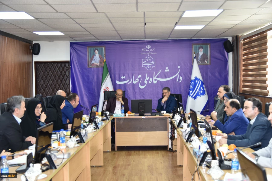 ششمین جلسه شورای برنامه ریزی آموزشی و درسی دانشگاه برگزار شد 2