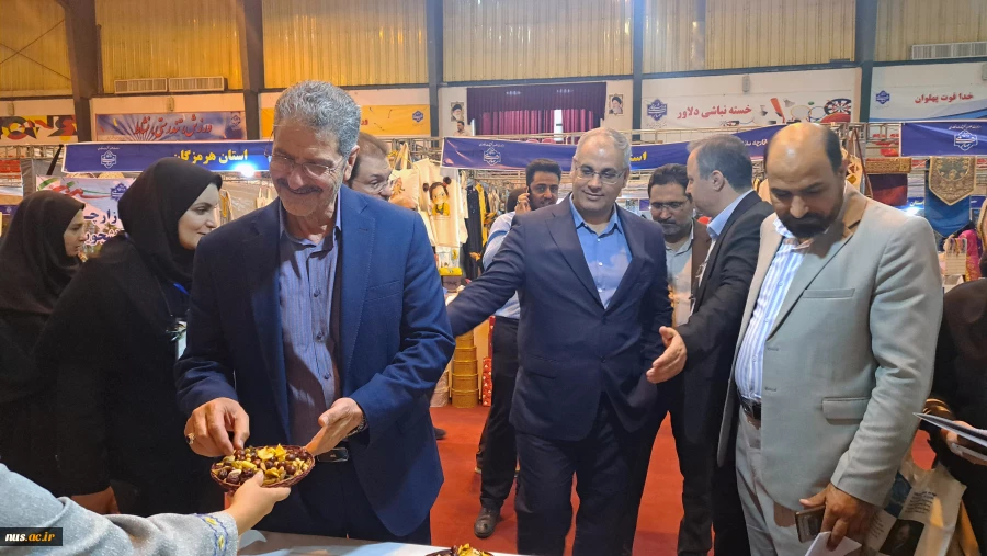 با حضور معاون توسعه اشتغال وزارت تعاون، کار و رفاه اجتماعی آغاز به کار کرد:

برپایی هشتمین بازارچه دانشجویی دانشگاه ملی مهارت در دانشکده دکتر شریعتی تهران 5