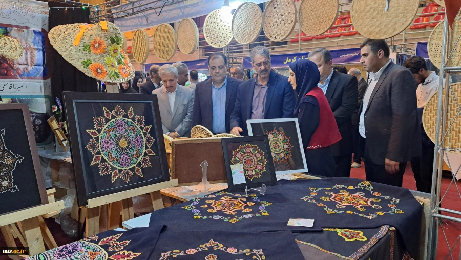 با حضور معاون توسعه اشتغال وزارت تعاون، کار و رفاه اجتماعی آغاز به کار کرد:

برپایی هشتمین بازارچه دانشجویی دانشگاه ملی مهارت در دانشکده دکتر شریعتی تهران 6