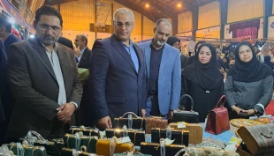 با حضور معاون توسعه اشتغال وزارت تعاون، کار و رفاه اجتماعی آغاز به کار کرد:

برپایی هشتمین بازارچه دانشجویی دانشگاه ملی مهارت در دانشکده دکتر شریعتی تهران 11