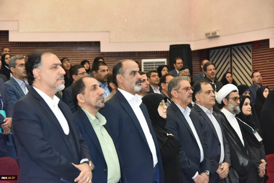 آغاز به کار اجلاس رؤسای دانشکده‌ها و آموزشکده‌های دانشگاه ملی مهارت سراسر کشور و آیین تجلیل از سرآمدان آموزشی دانشگاه با حضور مقامات دولتی و مسئولین دانشگاهی، در دانشکده شریعتی تهران 4