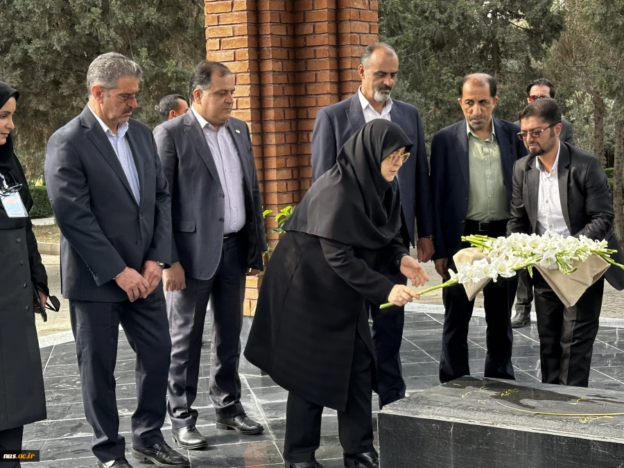 دکتر مهاجرانی، سخنگوی دولت چهاردهم :در ایجاد مهارت‌ها و توسعه محتوای آموزشی در دانشگاه ملی مهارت، متناسب با رویکردها و ابزارهای نوین، توجه به اقلیم متنوع استان‌ها الزامی است 2
