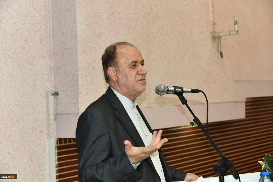 نایب رئیس اول مجلس شورای اسلامی در مراسم اختتامیه اجلاس رؤسای دانشکده‌ها و آموزشکده‌های دانشگاه ملی مهارت:

دانشگاه ملی مهارت، جزو بهترین دانشگاه‌های کشور است/ دانشگاه ملی مهارت می‌تواند تولید در کشور را نجات دهد/ رشد، توسعه و بهره‌وری در جامعه با افزای