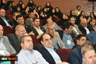 نایب رئیس اول مجلس شورای اسلامی در مراسم اختتامیه اجلاس رؤسای دانشکده‌ها و آموزشکده‌های دانشگاه ملی مهارت:

دانشگاه ملی مهارت، جزو بهترین دانشگاه‌های کشور است/ دانشگاه ملی مهارت می‌تواند تولید در کشور را نجات دهد/ رشد، توسعه و بهره‌وری در جامعه با افزای